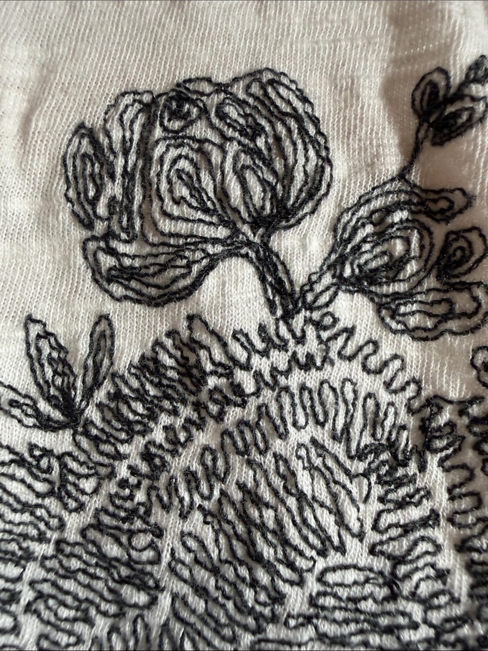 Lucky Brand Women's Ivory V-Neck Short Sleeve Tee with Black Floral Embroidery - Picture 3 of 8